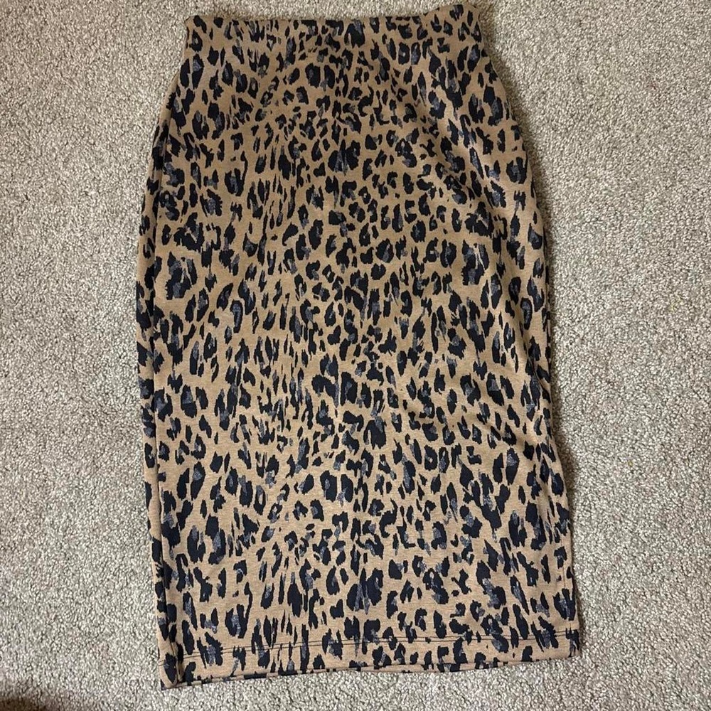NWT Worthington brand Leopard print skirt